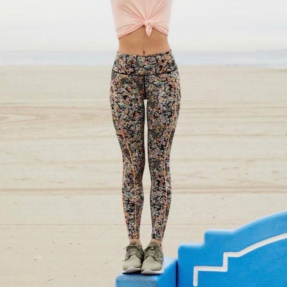 Free People Movemment Floral Print Leggings Medium